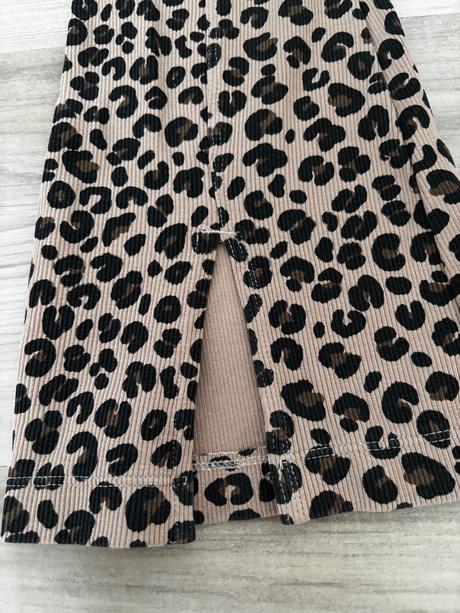 Leginy trapezové s rozparkom, zara,128