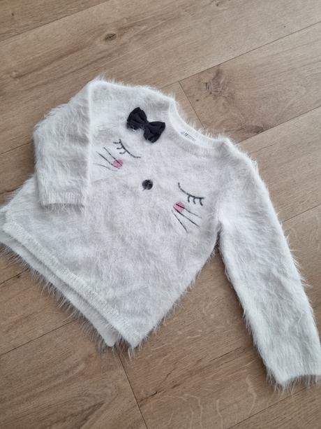 Chlpatý svetrík 110/116, h&m,110