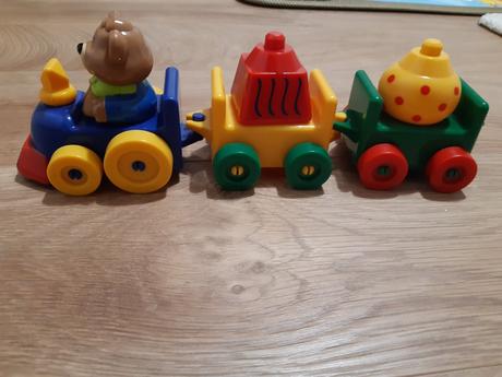 Hračky-vláčiky, 