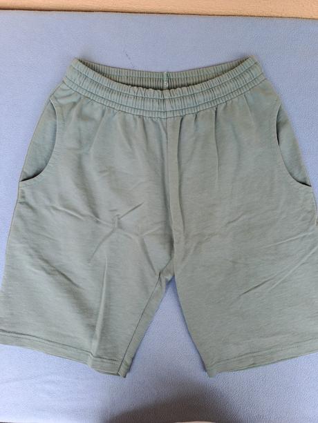 Bermudy chlapcenské, 134