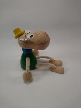 Drevené zvieratko ovečka s klobúčikom, 13 cm,