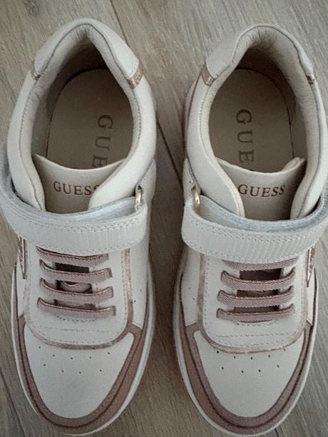 Tenisky guess, guess,33