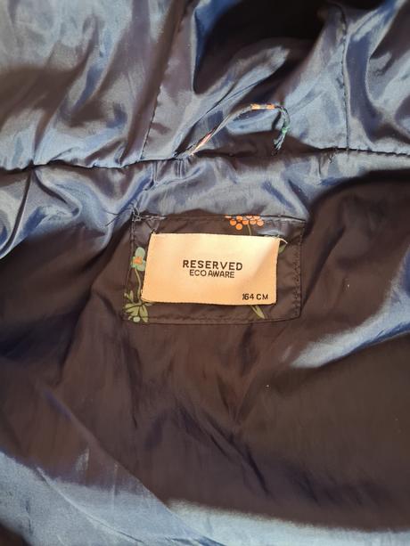 Zimná bunda reserved, cena s poštou, reserved,158
