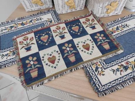 Podložky-obrúsky na stol, 