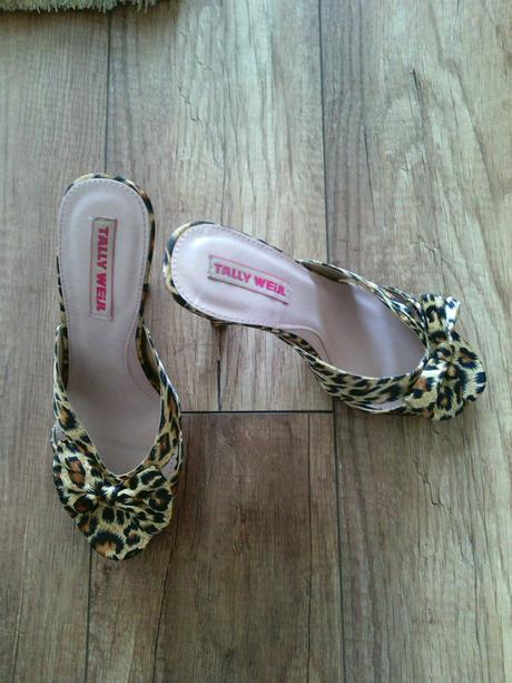 Tigrované šľapky, 38