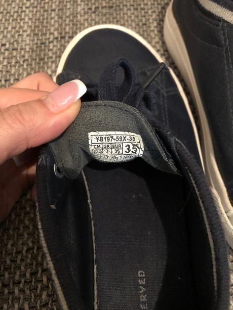 Reserved tenisky, reserved,35