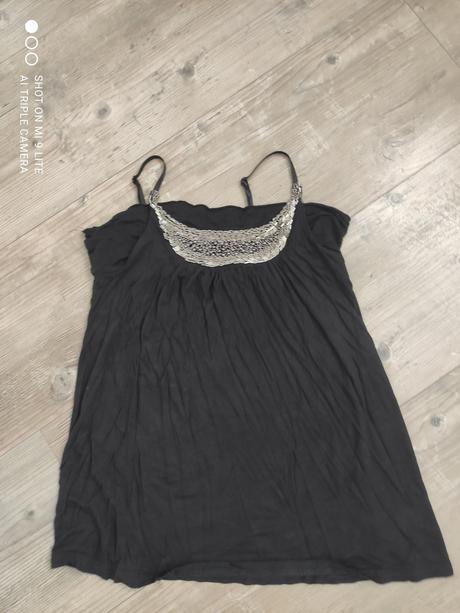 Cierny top s goralkami, gate,xs