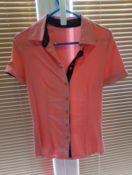 Predam krasnu kosielku, m