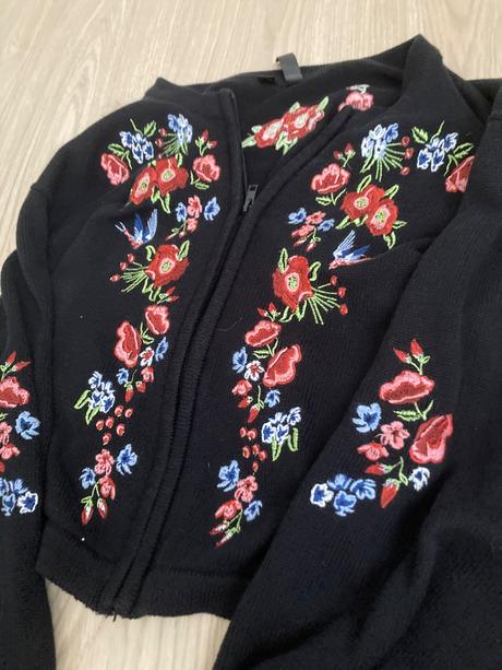 Sveter vysivany, bonprix,m