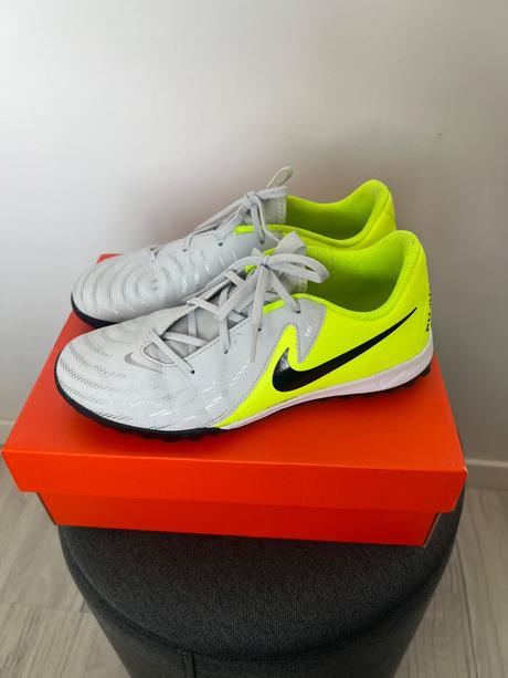 Detské futbalové turfy nike phantom, veľ. 37.5, nike,37