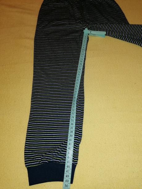 Pyžamo 122/128, 128