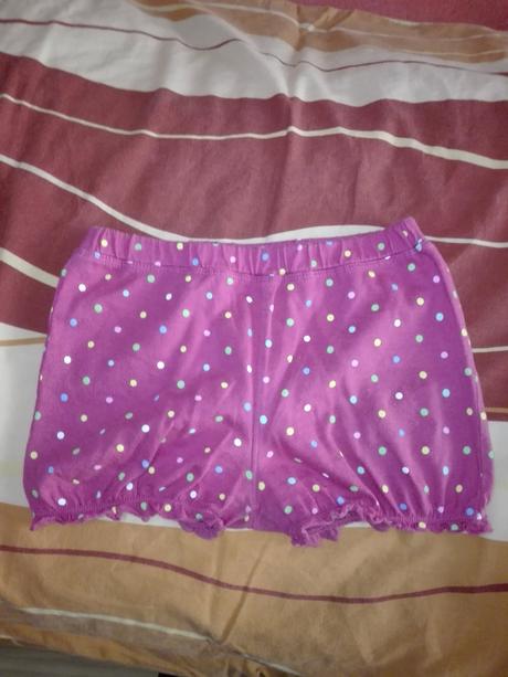 Šortky, f&f,92