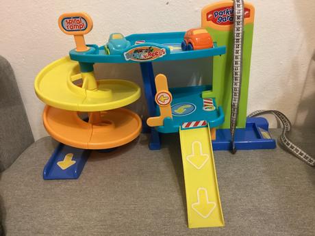 Garage play set,