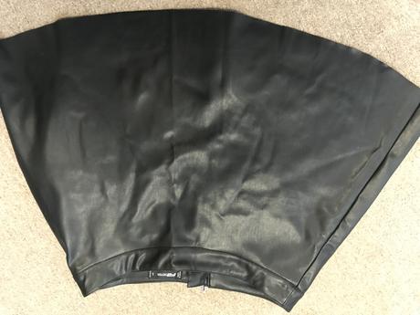 Koženková sukňa do a, fishbone,l