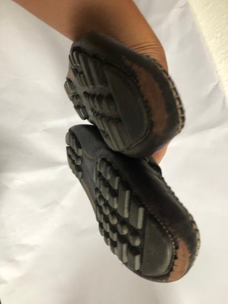 Salvatore ferragamo original mokasiny s kozusinou, 38