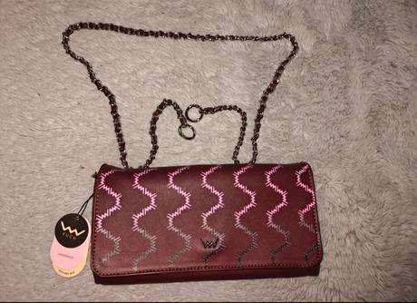 Kabelka launa purple,