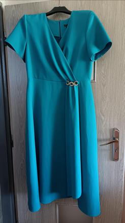 Elegantné šaty, 44