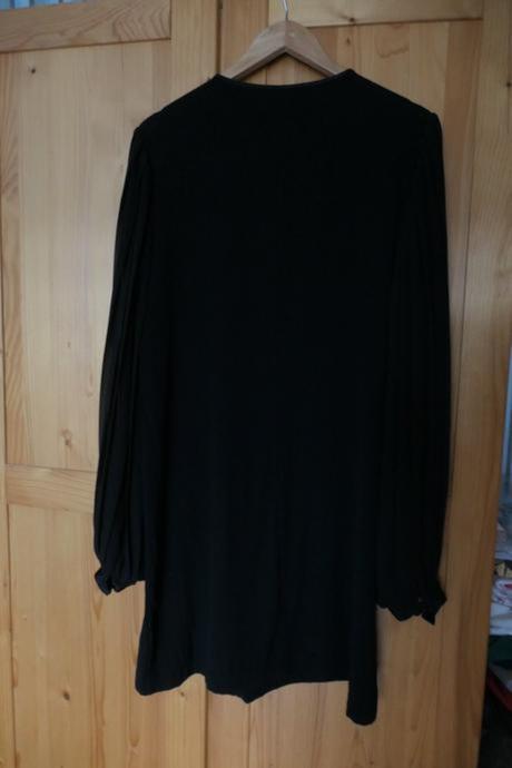 Karl lagerfeld luxusne damske saty vel. 42/l, l