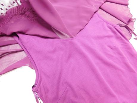 Kvalitne velmi pekne šaty, 38