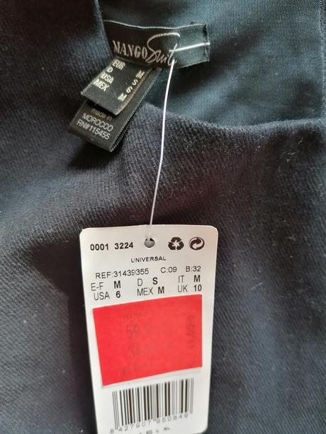 Krasne tmavomodre puzdrove satky mango, mango,s