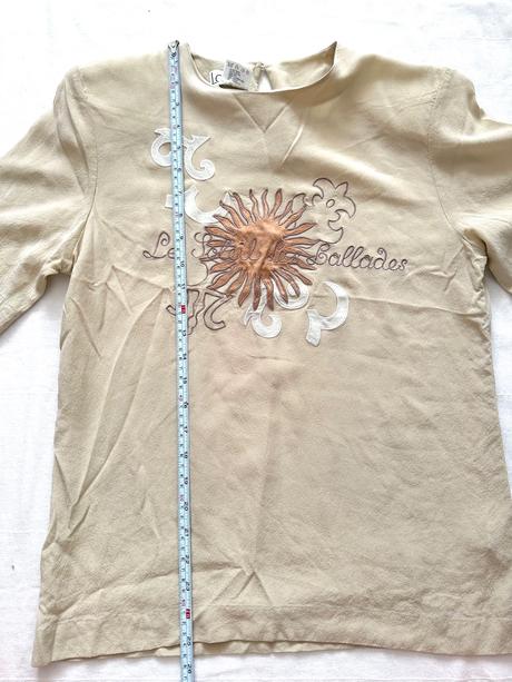 Hodvábna blúzka je od luxusnej značky laurel, l