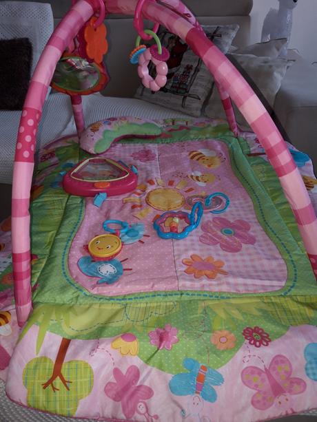 Prekrásna variabilná hracia deka s hrazdičkou,