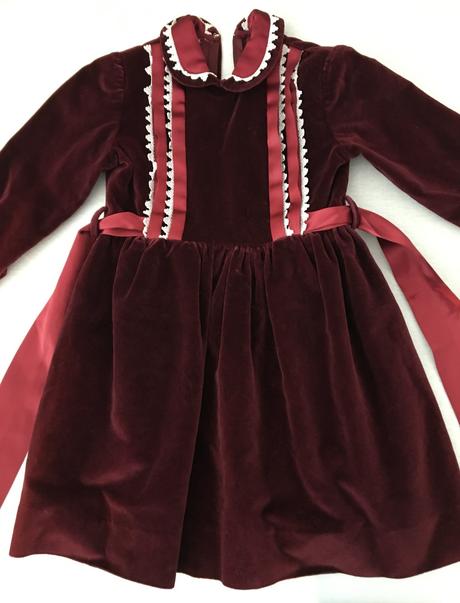 Teplé sametové šatočky, 110