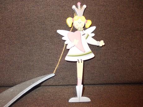 Závesná drevená princezná, 