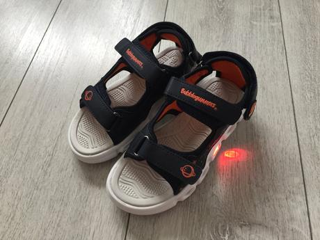 Chlapcenske svietiace sandale, bubble gummers,32