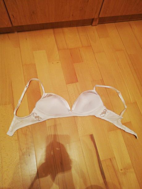 Biela podprsenka bez kostic75a, 75a