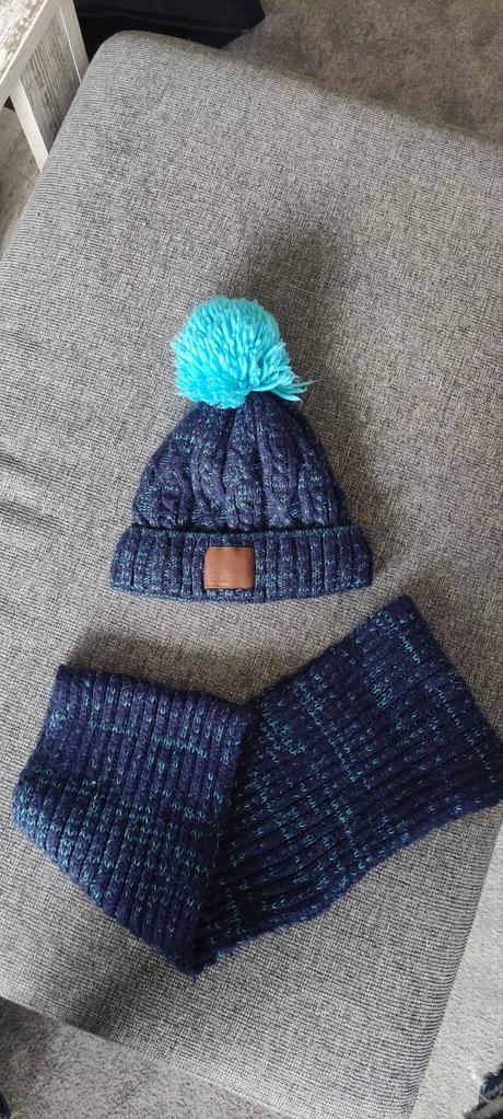 Set čiapka a šál, 122