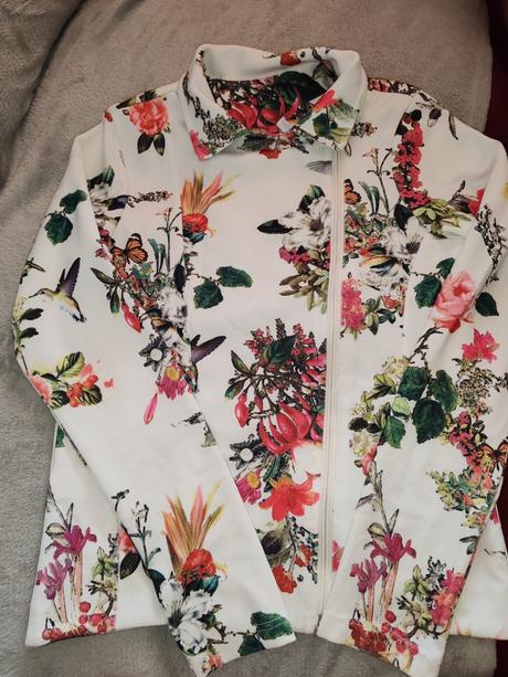 Kvetinkova bunda tenka,