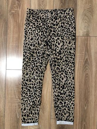 Tigrované rifle, calzedonia,l