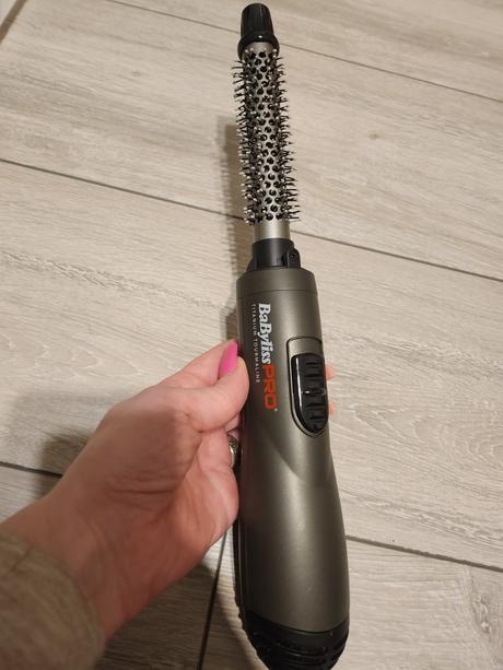 Teplovzdušná užsia kefa babyliss pro,