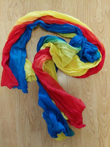 Mnohofarebný prechodný šál - príjemný materiál, 