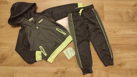 Tepláková suprava, zara,104