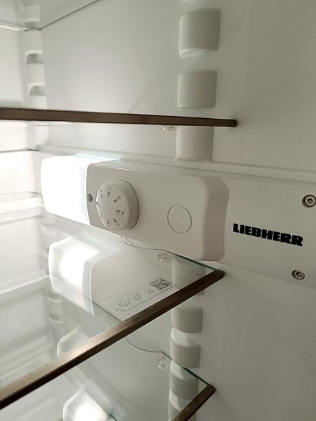 Liebherr k 230 - chladnička, 