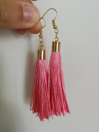 Náušnice strapčeky, 