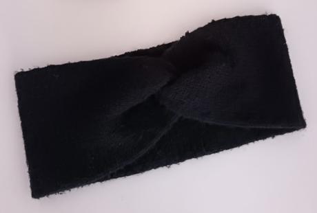 Teplá čelenka na chladné dni, 