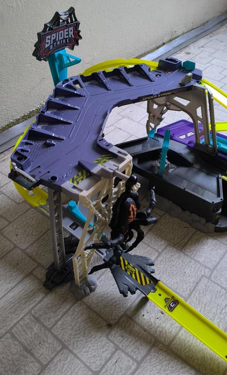 Predám dráhu spider strike, 