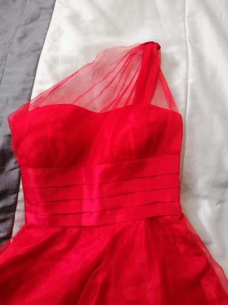 Červené elegantné šaty, m