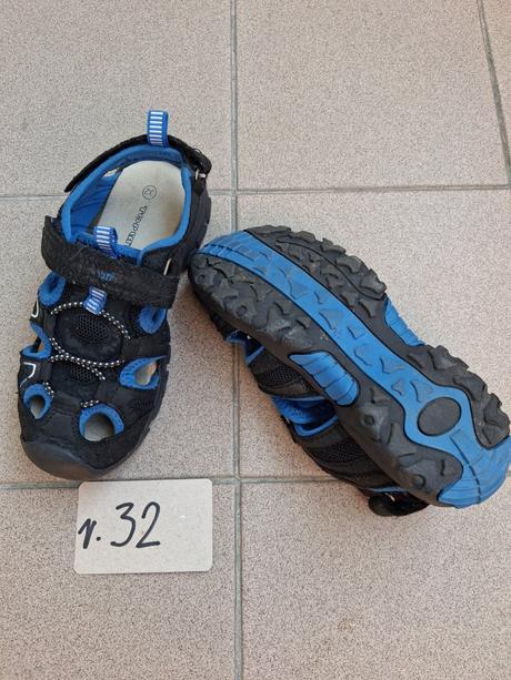 3 x športové sandálky v.32, 32