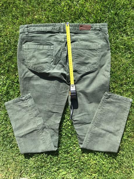 Zelené manchestrové nohavice, h&m,42
