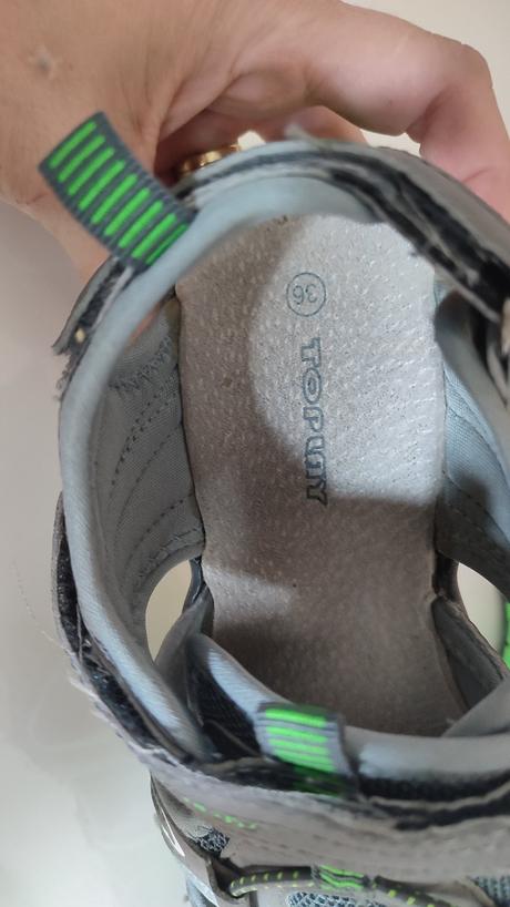 Chlapčenské sandale, 36