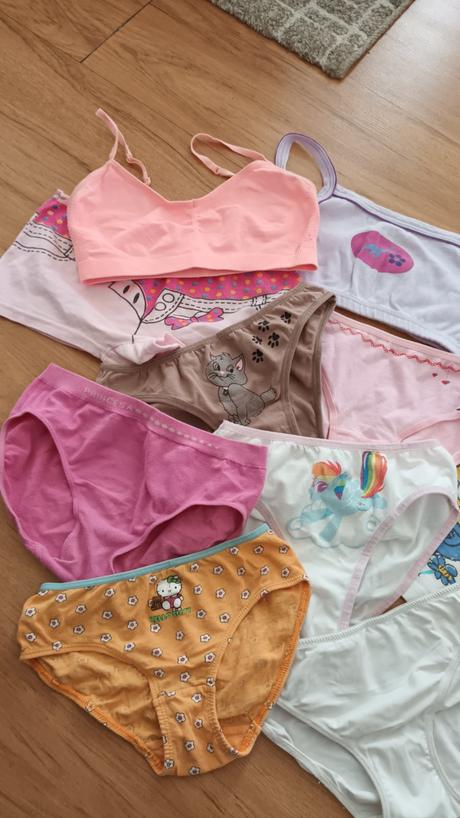 Balík 7 nohavičiek,1 tielko,2 lambády, h&m,146