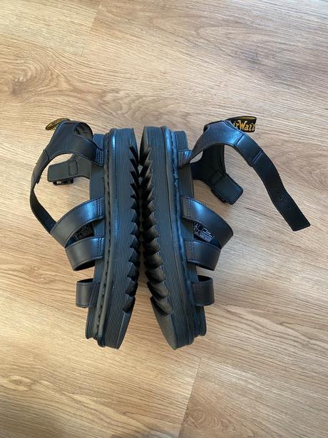 Dr. martens sandále, 38