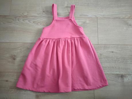 Krásne šaty matka & spencer, veľ.110, top stav, marks & spencer,110