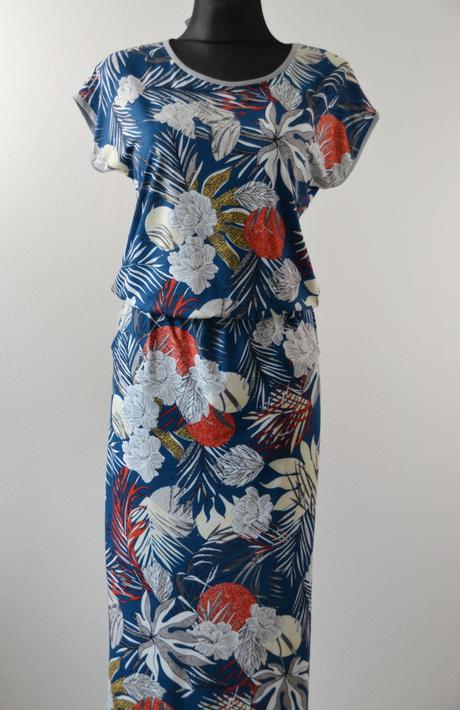 Dámske letné šaty, 40