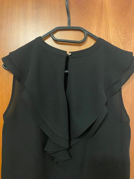 Top s volánky zn. kocca, s