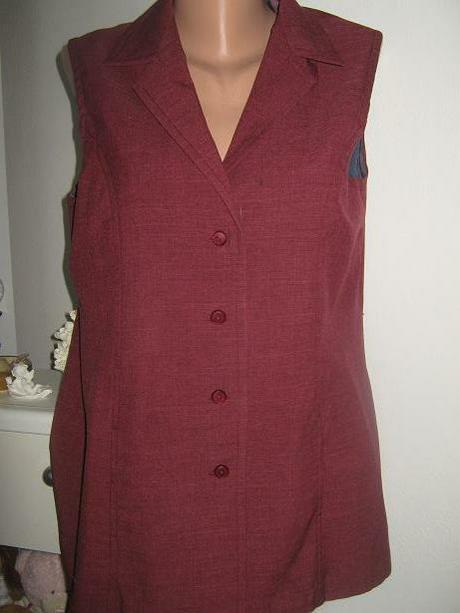 213 futrovaný kostým, l